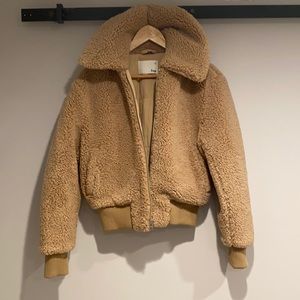 WILFRED FREE || TEDDY SHORT JACKET